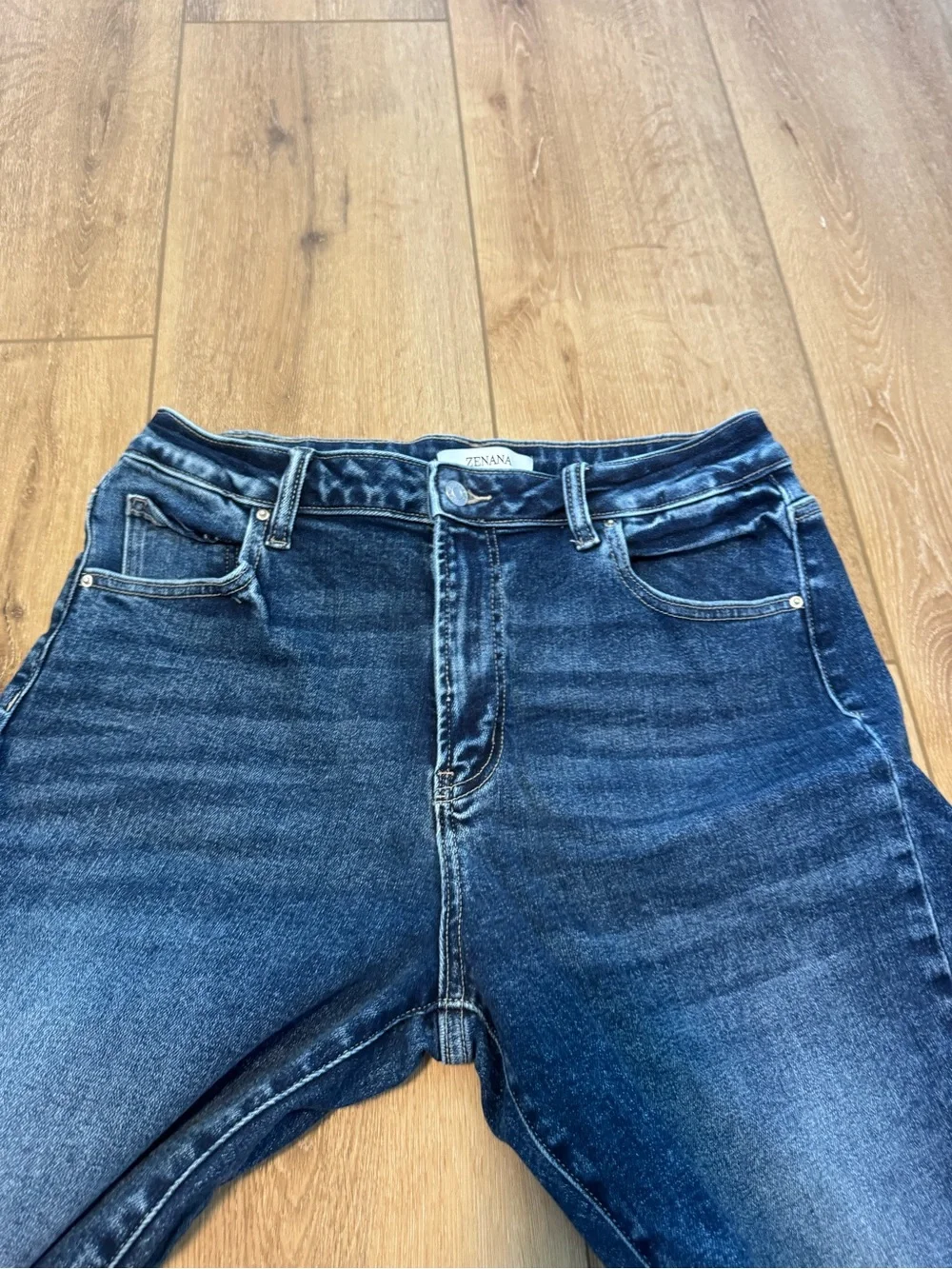 Zenana Jeans Dark Wash Womens size Large (size 10-12)